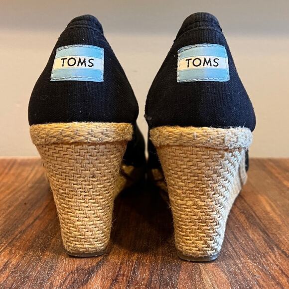 TOMS Black Canvas Peep Toe Espadrille Wedge Heels Women's Shoes - Picture 5 of 10
